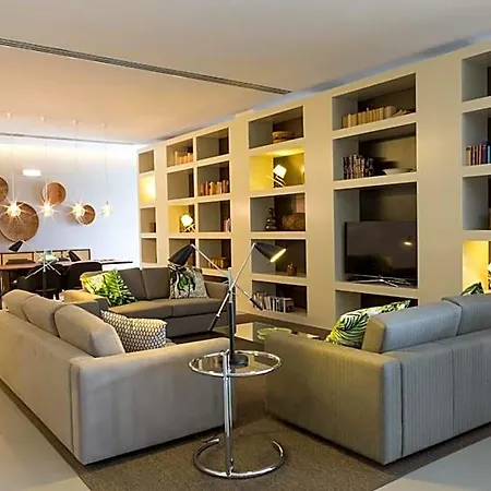 Ozadi Hotel 4*