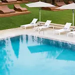 Ozadi 4* Тавира