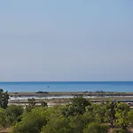 Ozadi 4* Тавира
